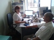 Краевые специалисты обследовали жителей Новопокровского района