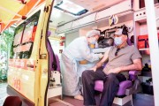В Адлерском районе Сочи работают два новых комплекса вакцинации от COVID-19 В Адлерском районе Сочи работают два новых комплекса вакцинации от COVID-19