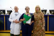 Сотрудники двух краевых больниц получили награды в честь профессионального праздника Сотрудники двух краевых больниц получили награды в честь профессионального праздника
