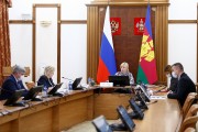 В ковидных госпиталях Кубани увеличат количество резервных коек В ковидных госпиталях Кубани увеличат количество резервных коек