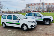 Красноармейская районная больница получила новые автомобили Красноармейская районная больница получила новые автомобили