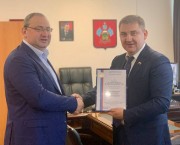 Министр здравоохранения Евгений Филиппов провел рабочую встречу с депутатом Государственной Думы Дмитрием Ламейкиным Министр здравоохранения Евгений Филиппов провел рабочую встречу с депутатом Государственной Думы Дмитрием Ламейкиным