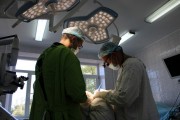 Краснодарские онкологи удалили опухоль размером с куриное яйцо Краснодарские онкологи удалили опухоль размером с куриное яйцо